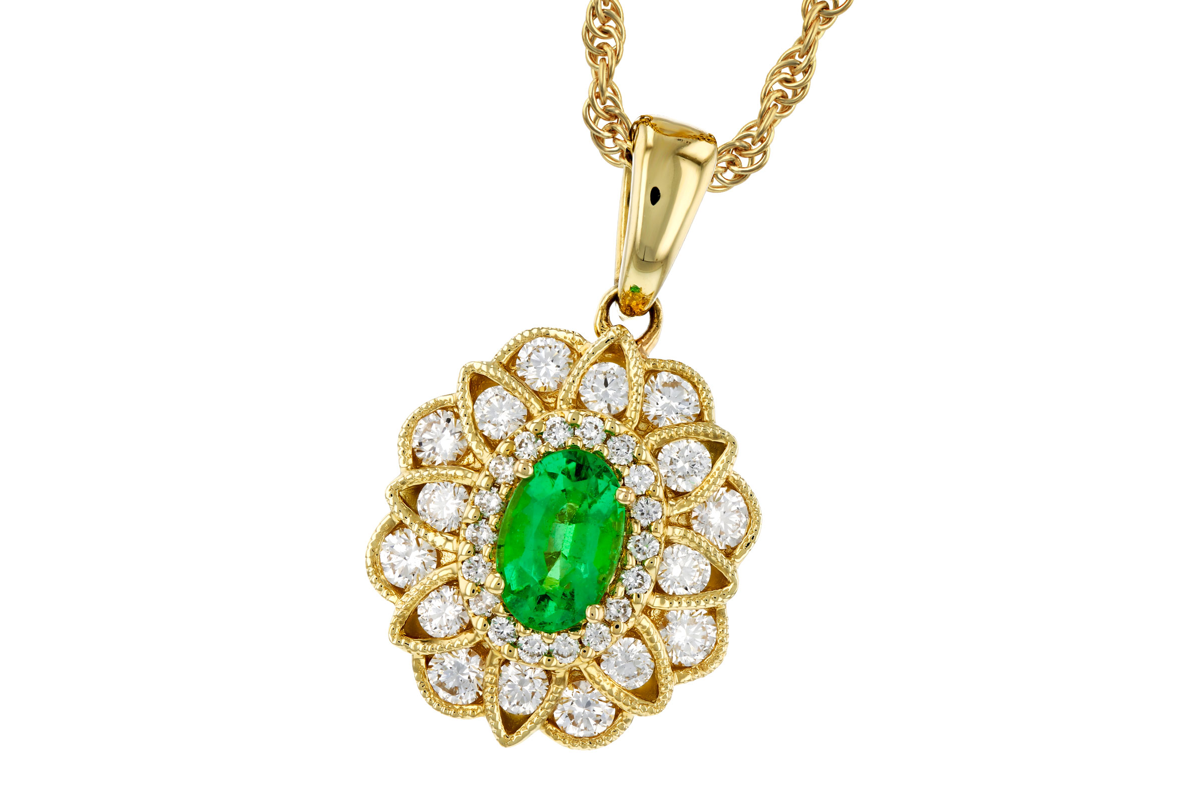 E312-10322: NECK .46 EMERALD .98 TGW (6X4 EMER)