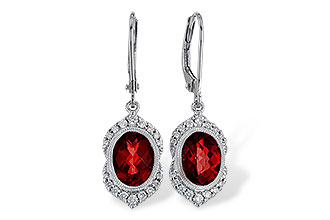 G311-18476: EARRING 3.06 GARNET 3.25 TGW