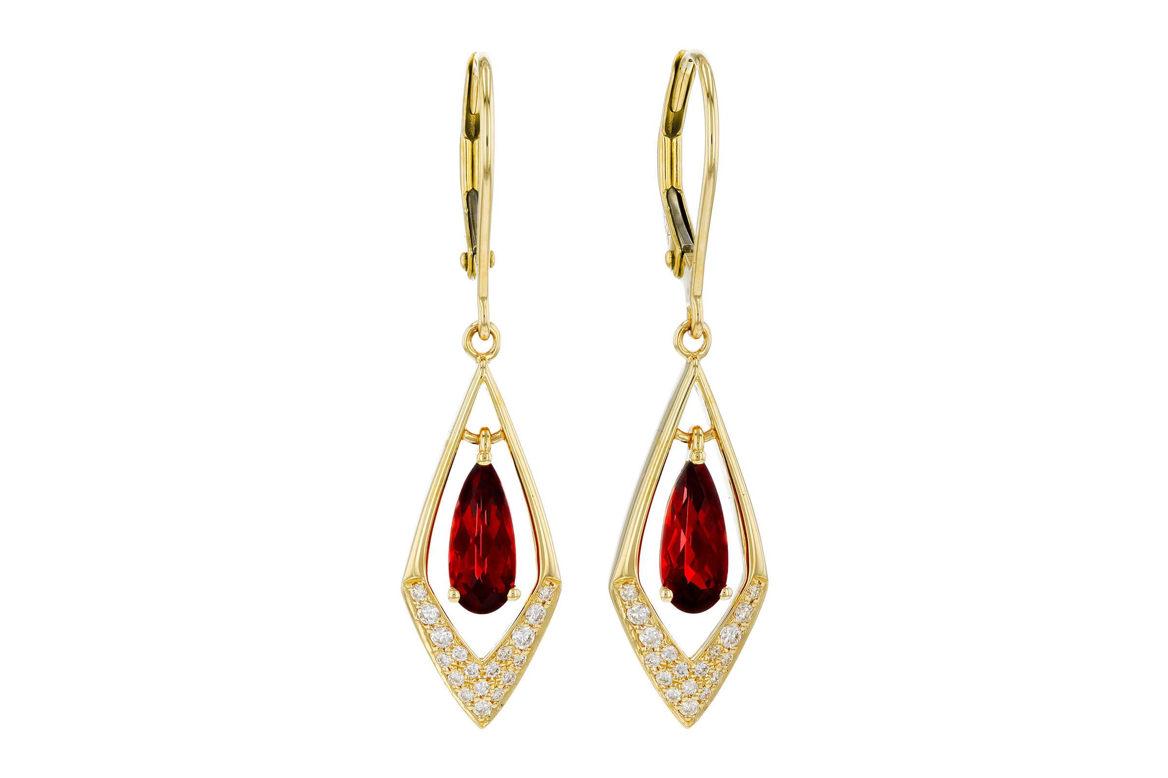 H312-11203: EARR 1.13 TW GARNET 1.28 TGW