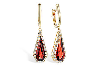 M310-29403: EARR 3.16 TW GARNET 3.40 TGW